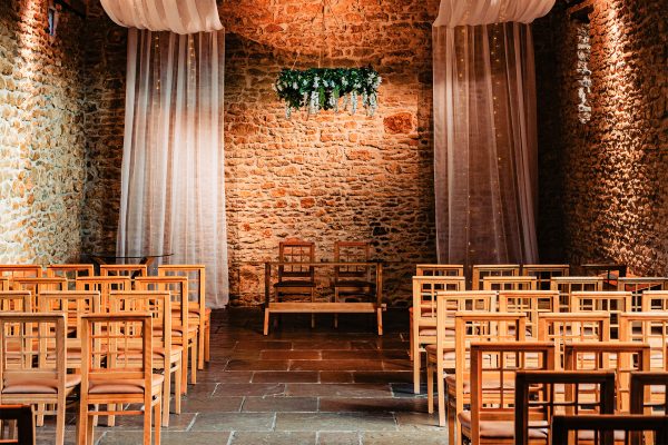 RoseAlliumRusticWeddings_0001_0000_5 RoseAlliumRusticWeddings_0001_0000_5