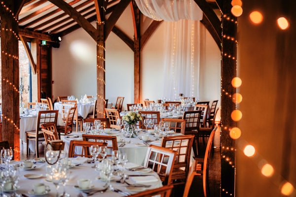 RoseAlliumRusticWeddings_0001_0003_2 RoseAlliumRusticWeddings_0001_0003_2